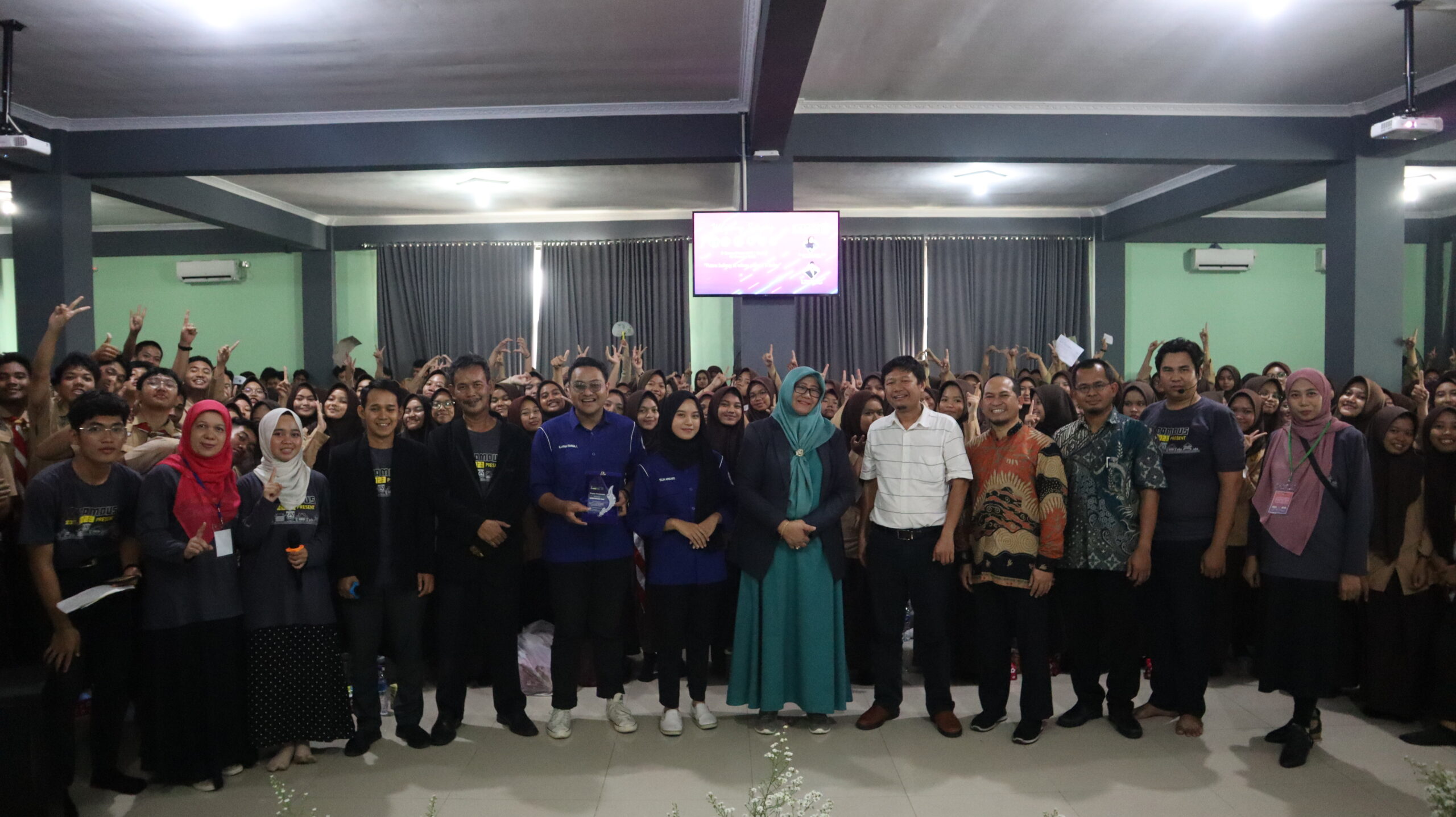 Campus Present MAN 1 Bogor: Menggali Strategi Masuk Top PTN di Indonesia