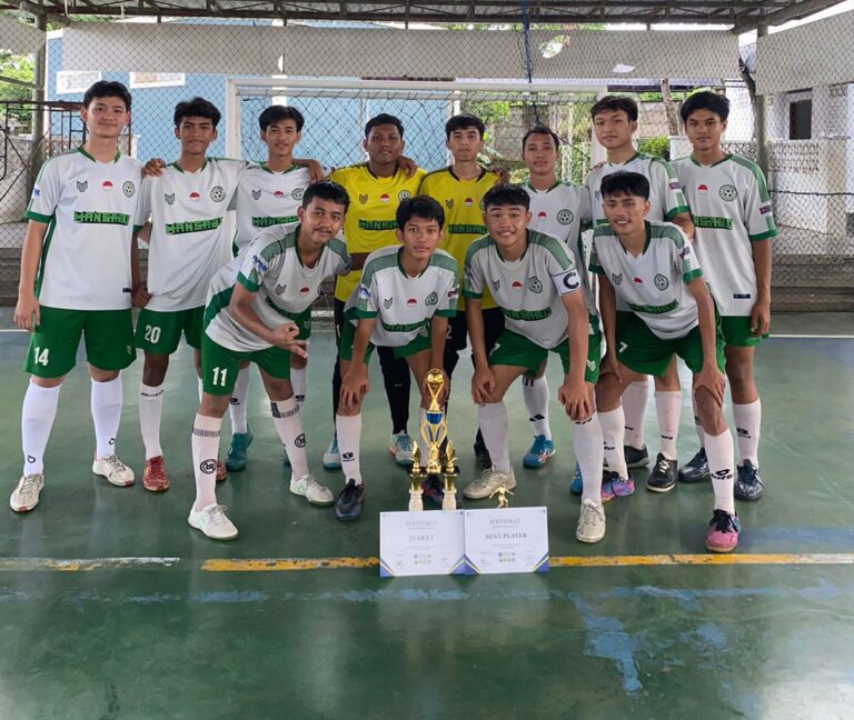 Futsal MAN 1 Bogor Raih Juara 1 di Ajang UTFEO 2024